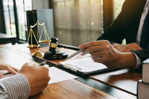 What Property Lawyers Look for in High-Risk Land Purchases Before You Sign the Contract
